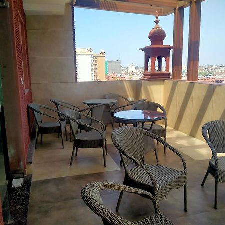 Hotel Rv Golden أمريتسار المظهر الخارجي الصورة