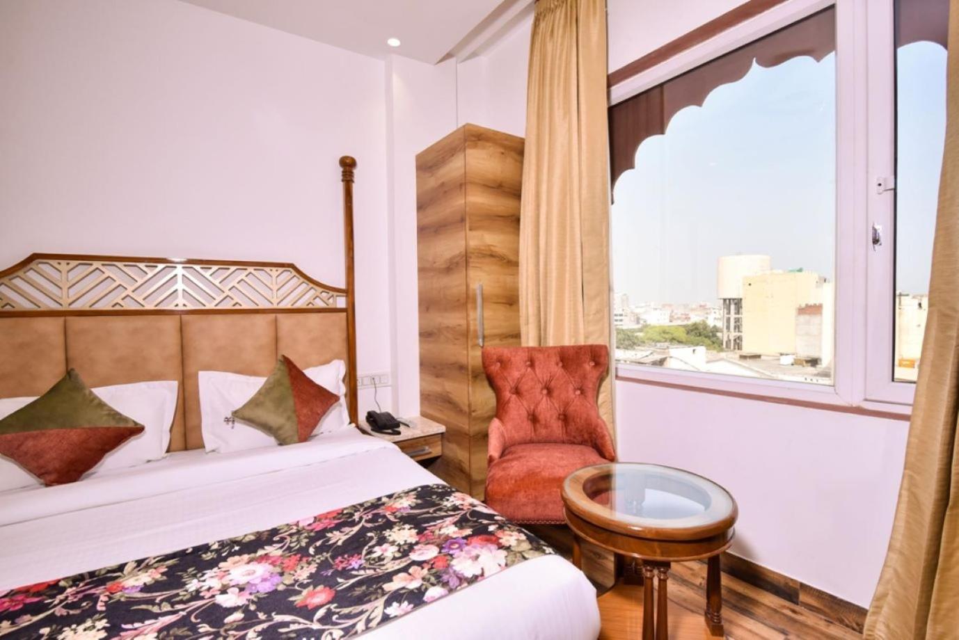 Hotel Rv Golden أمريتسار المظهر الخارجي الصورة